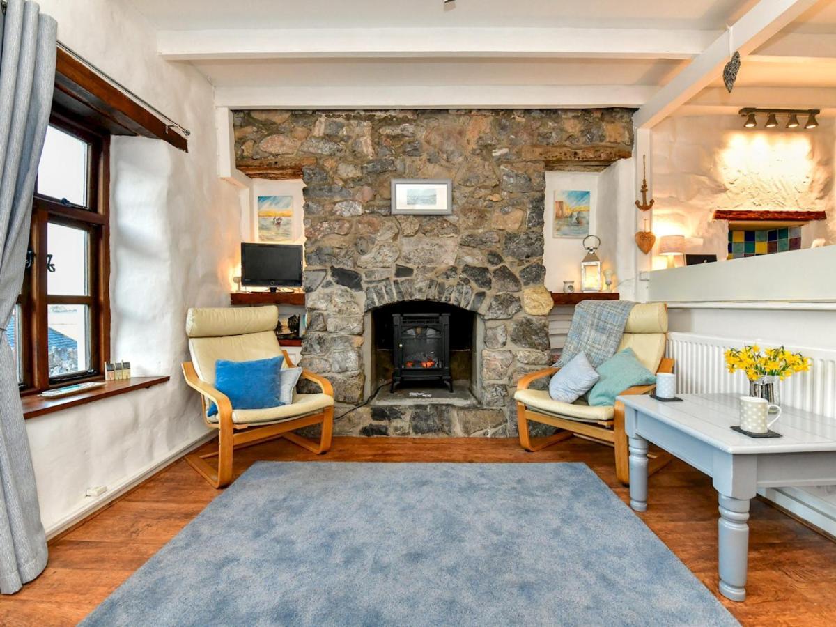 Holiday home Pass The Keys Charming Fisherman's With Stunning Sea Views *