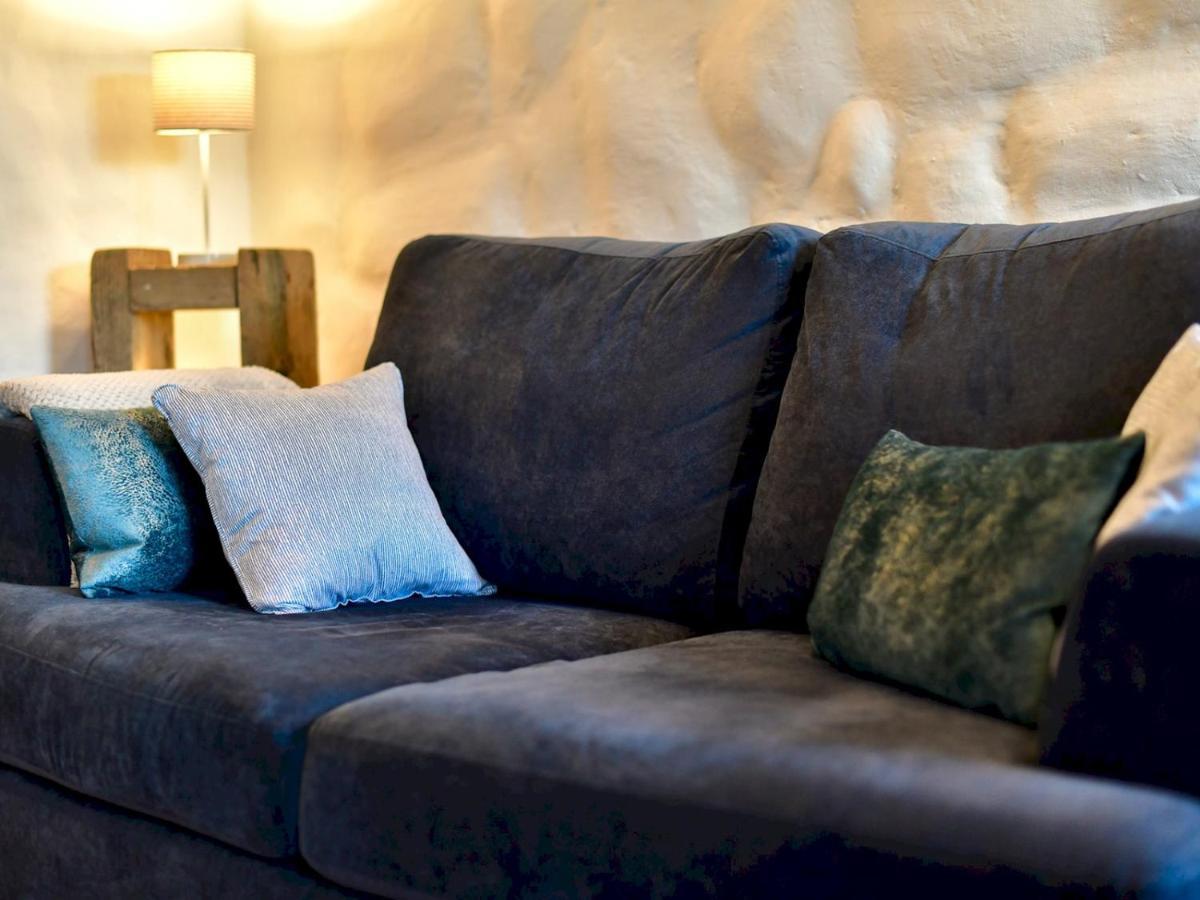 Pass The Keys Charming Fisherman's With Stunning Sea Views Swansea